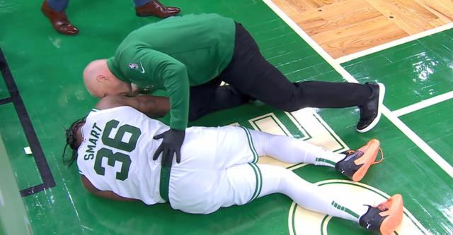NBA:斯玛特受伤的相关图片